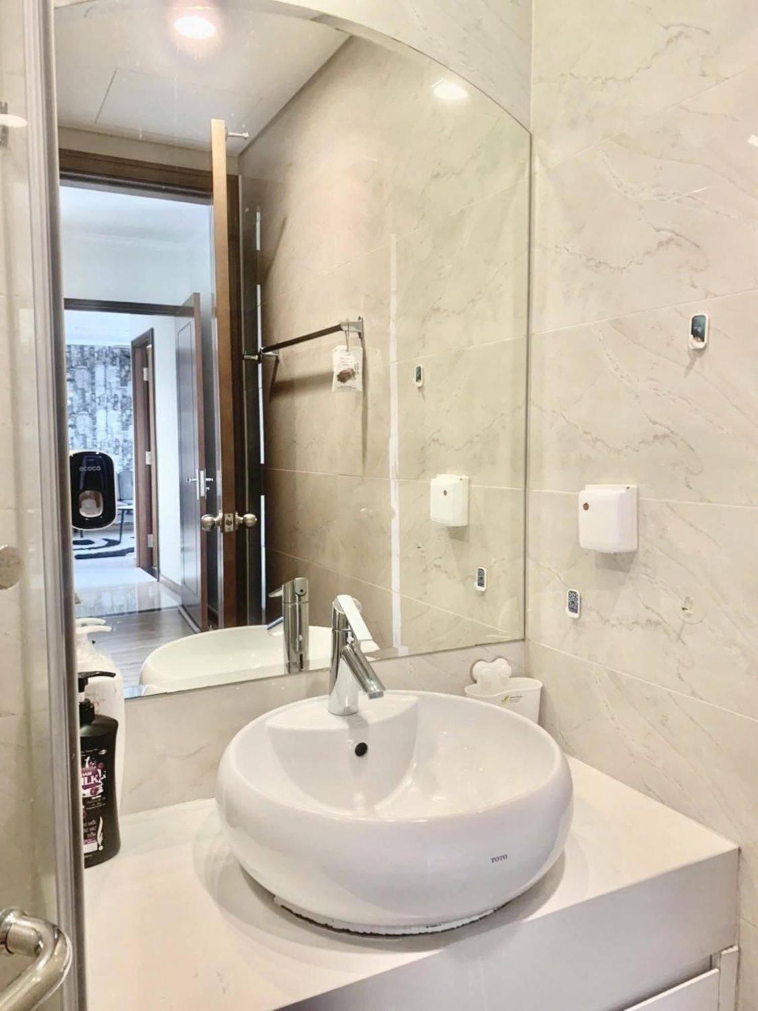 Mott Haven Apart - Vinhomes Central Park, Landmark 81 Area & Ice Rink Ho Şi Min Dış mekan fotoğraf